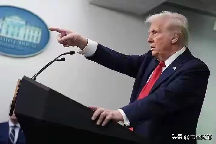 越南这次高调亮相美国，应了中国一句俗话，光着屁股推碾子——转着圈的现眼。

想见