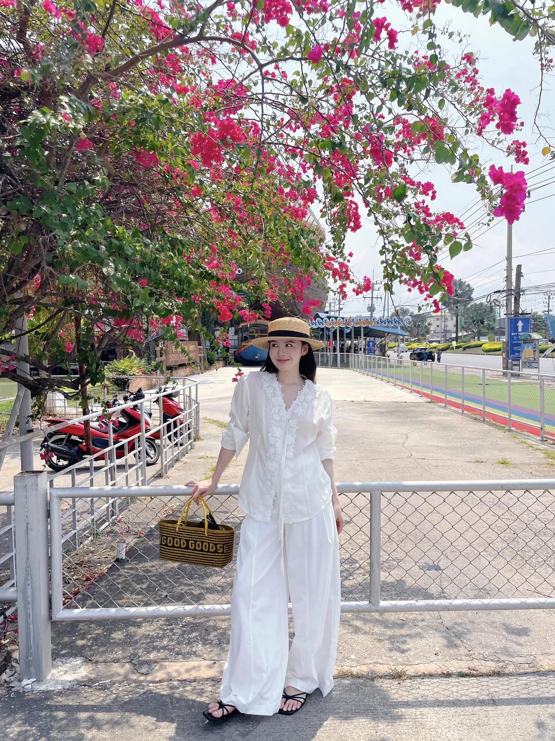 泰国阳光太热情了