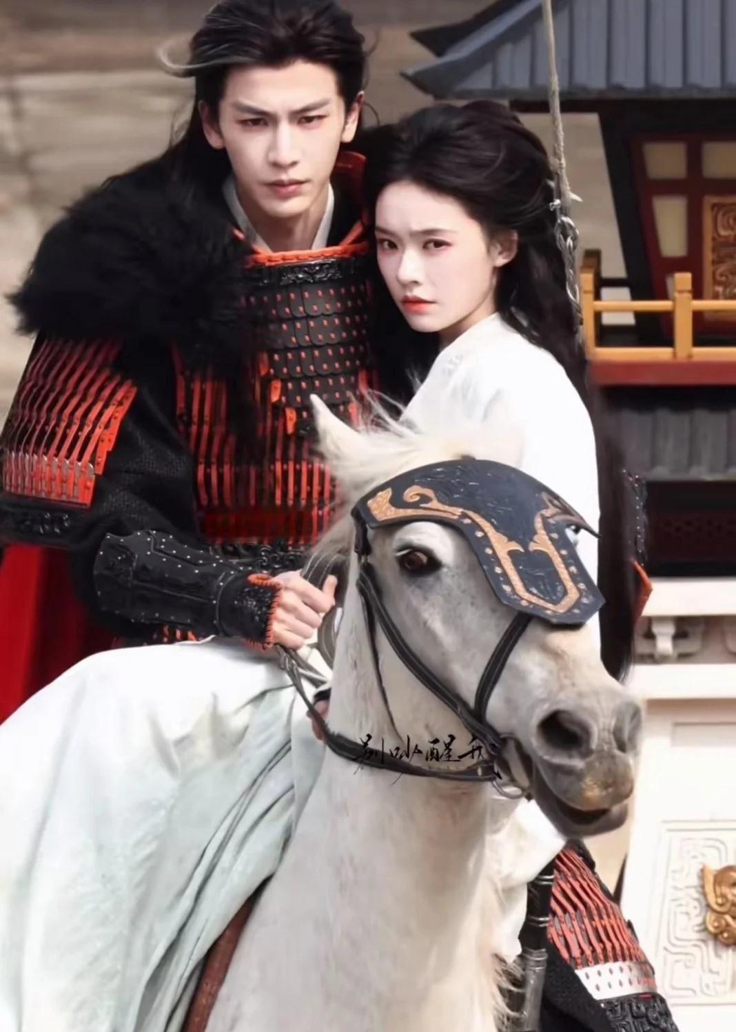 出名要趁早
林允真的完美诠释了出名要趁早，出道即巅峰，红了这么多年居然还是95花