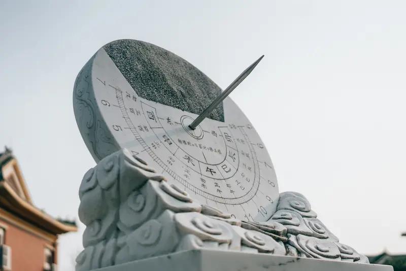 今日冬至！
冬季首日，恰逢甲子日、天赦日，三重叠加，
60年一遇，兼具“一阳初生