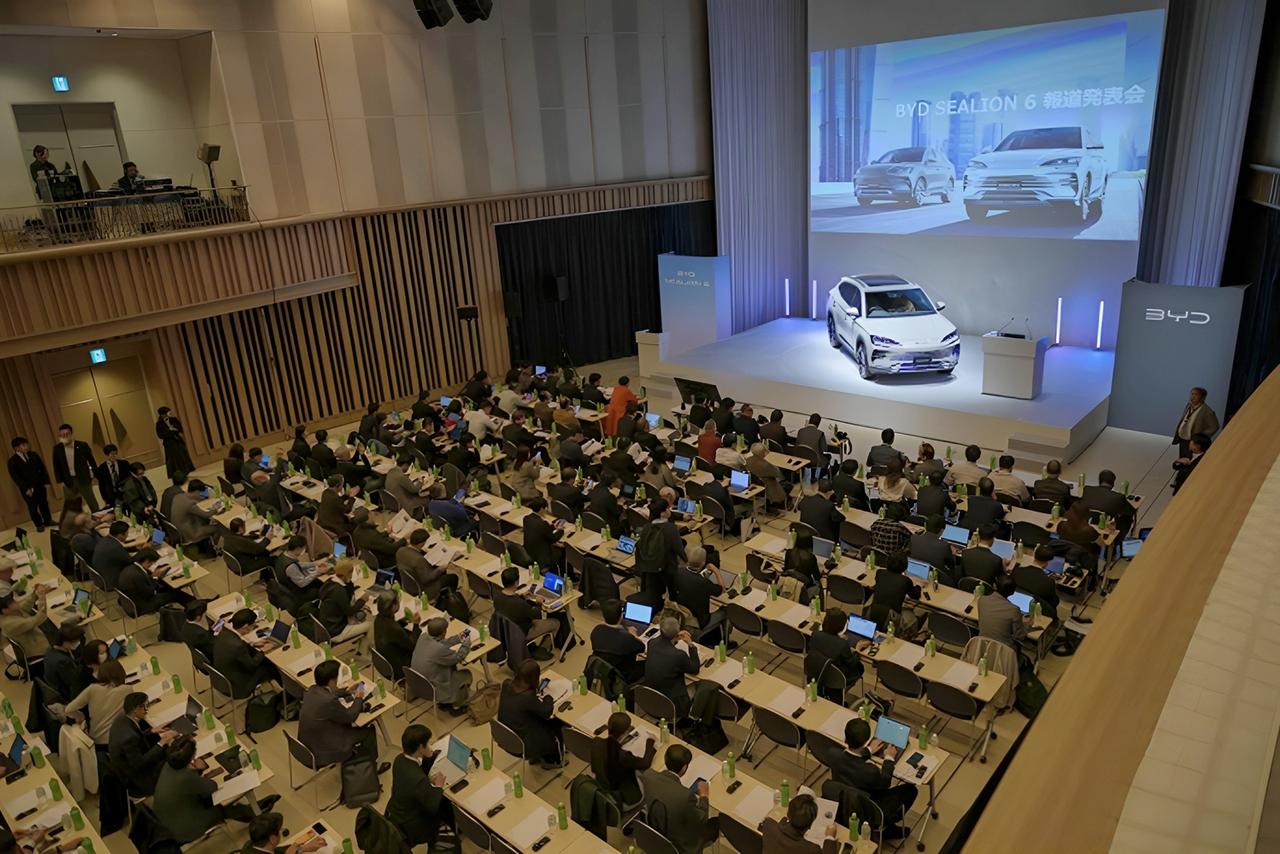 补贴比对手少95万，在日本被区别对待，比亚迪用硬核力回击！
 
面对日本电动车补