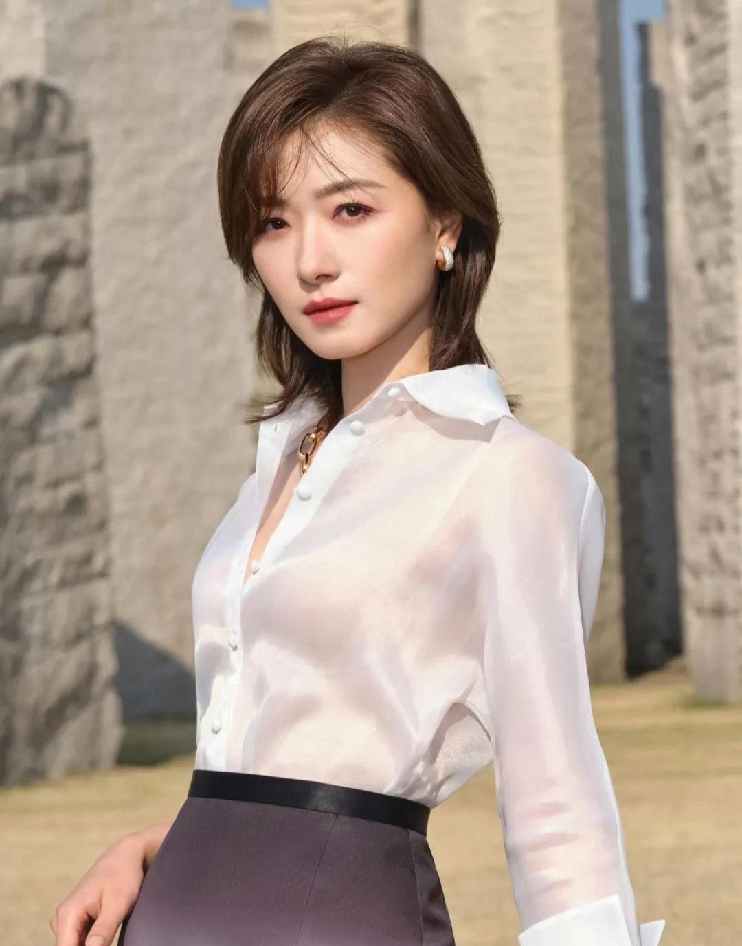 万茜说的这句话我真的不太相信～

万茜说起自己当初在学校的情况，让人很不愿意相信