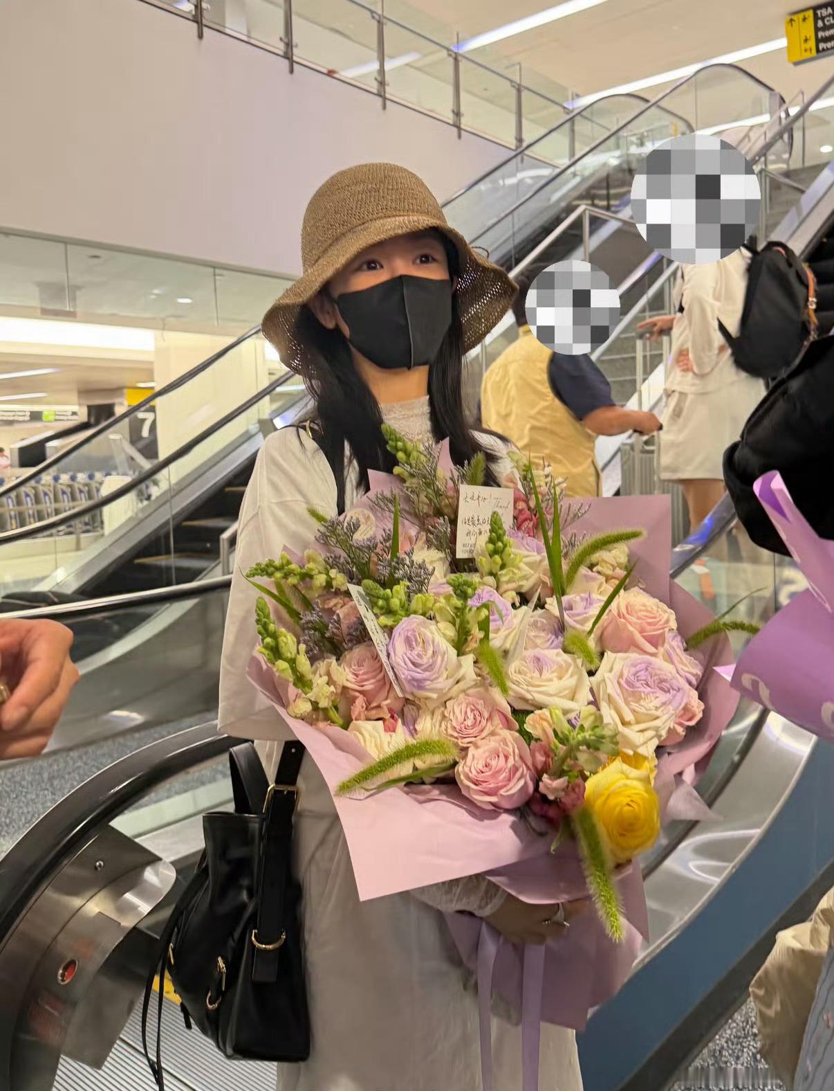杨紫杨紫董竹君 yz杨紫玉兰花开君再来 如果没有爱 那去见你的路太远了【杨紫玉兰