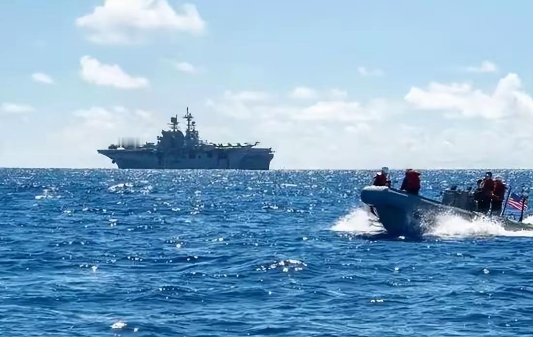 美军“尼米兹”航母落幕之旅陷尴尬，战机训练不听话，总统远在八百里，马来西亚再发话