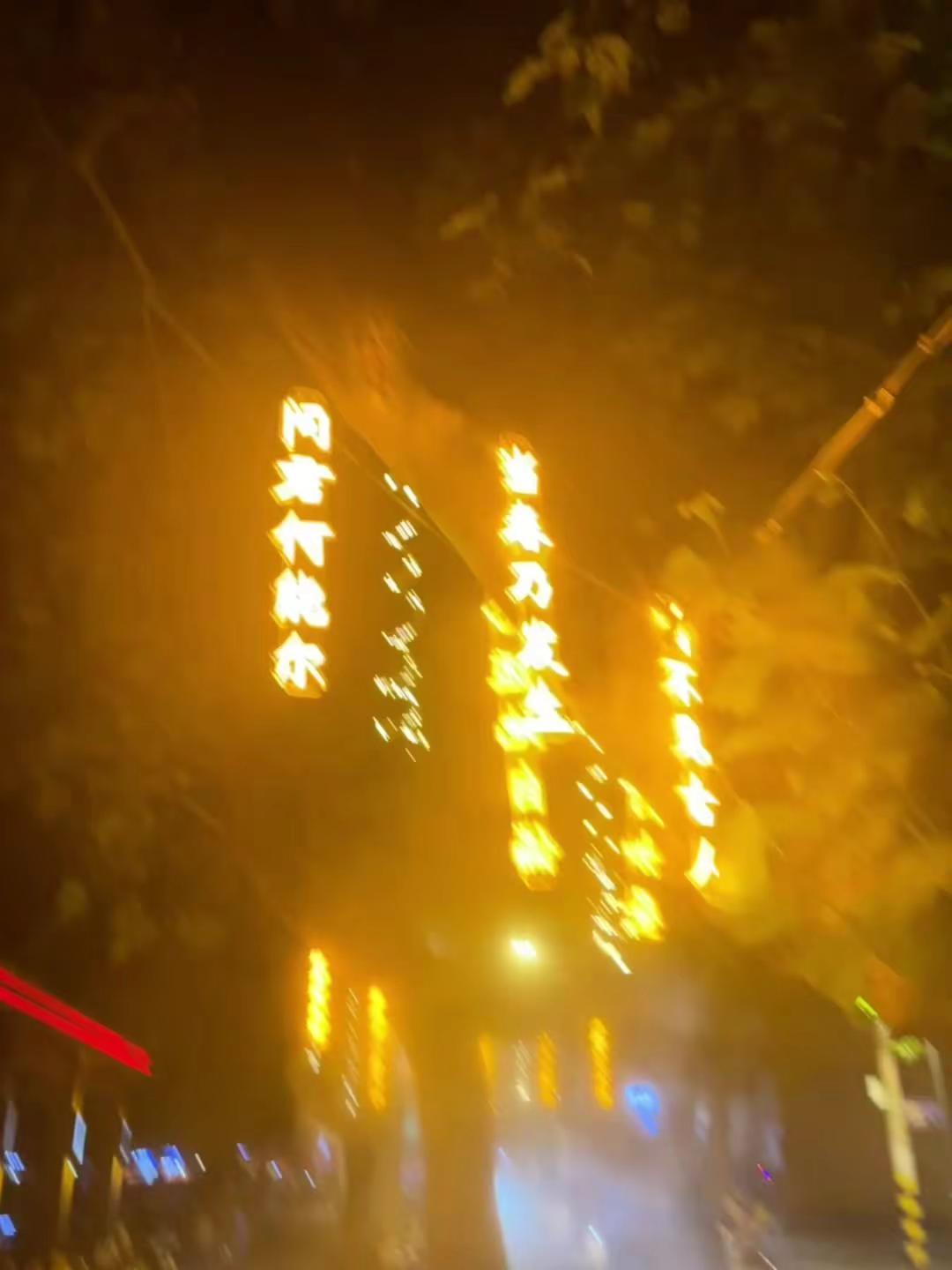 洋洋洒洒几万字，不如人家两句话原创视频 记录生活 vlog日常 上热搜
