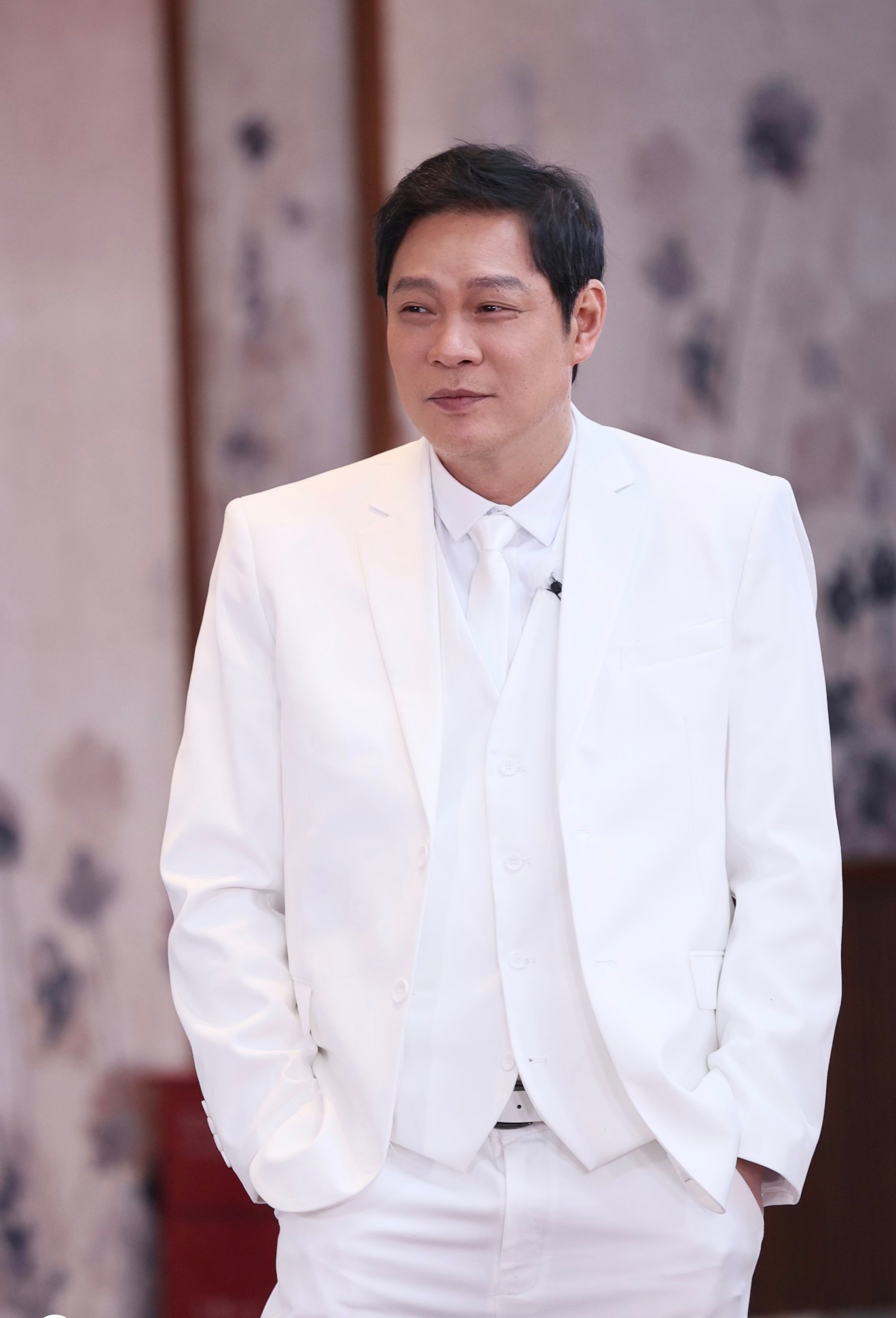 范志毅发表77字免责声明 针对任职传闻，范志毅发文作出澄清，态度坦荡从容。身为足