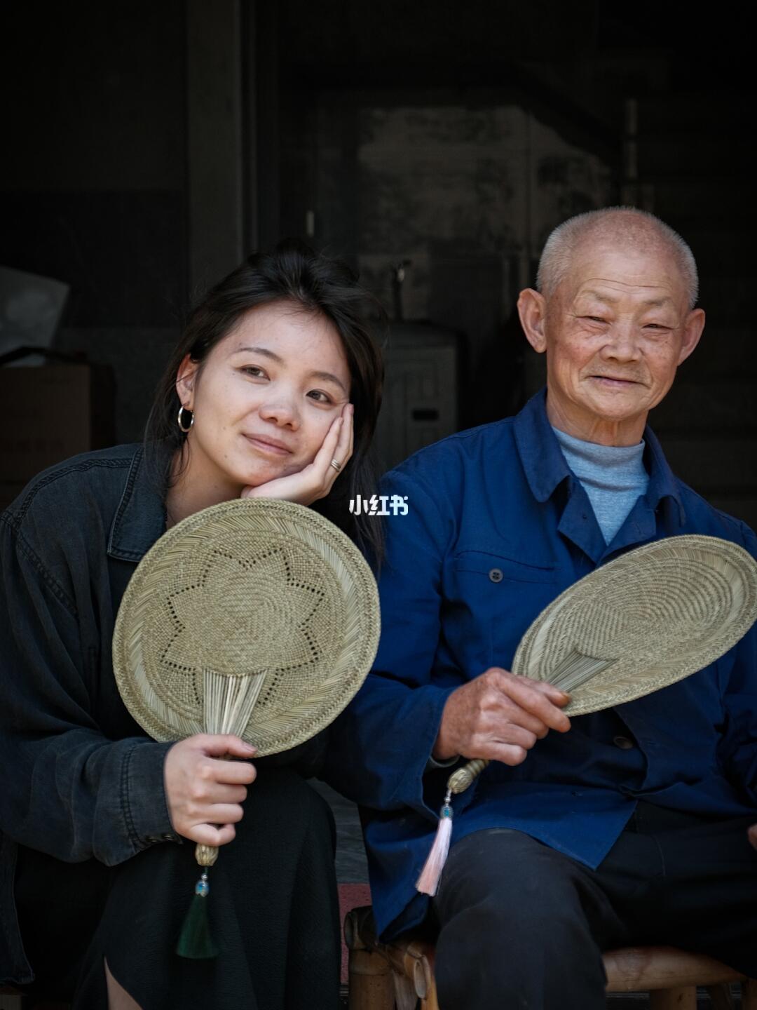 以前经常用，现在却很少见的草编扇