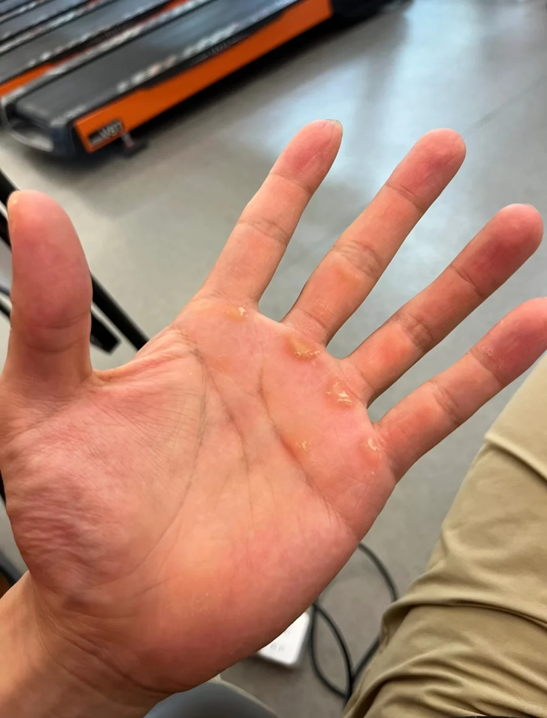 等等我掐你的时候不要喊疼