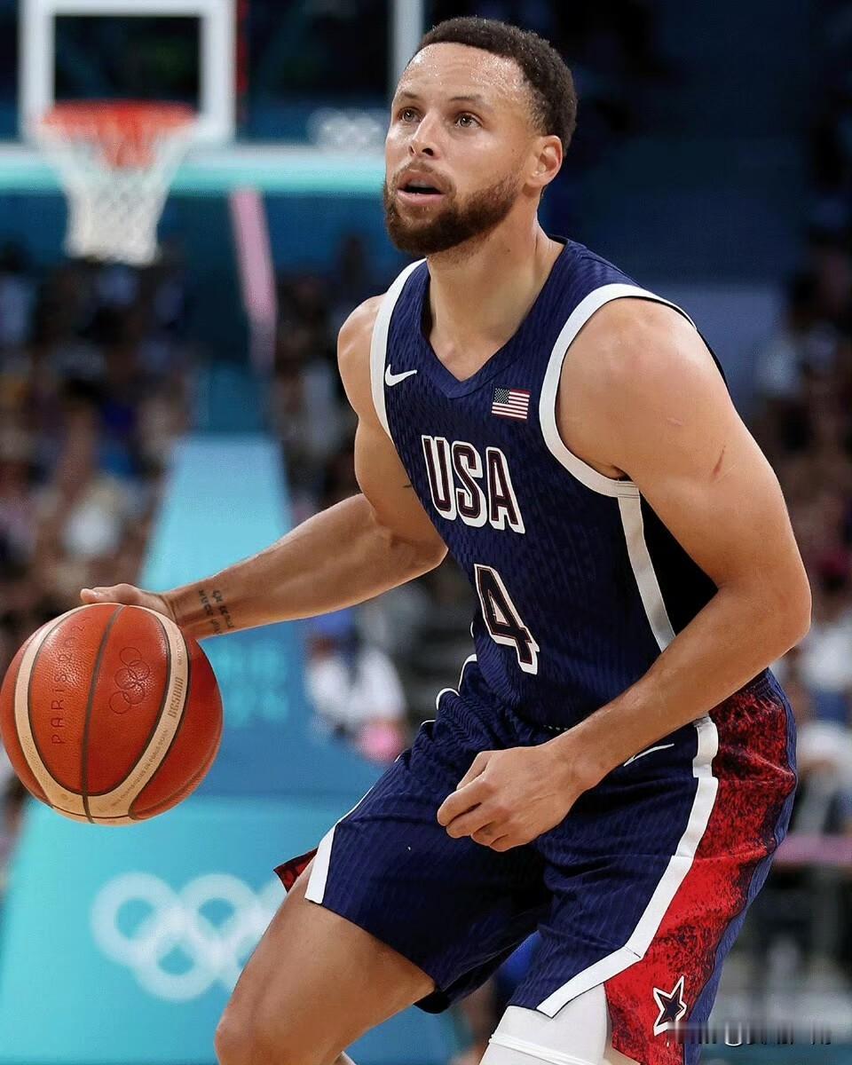 库里最大的弱点是体力差吗? 库里最大的弱点是体力差吗?斯蒂芬·库里的优势显著，他