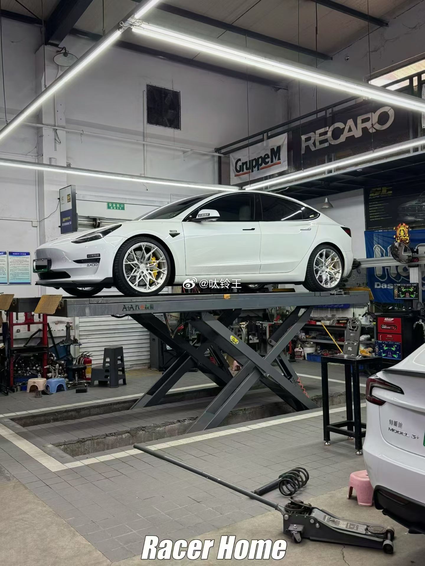 特斯拉MODEL 3升级20寸245/35ZR20 卫途Sport M5 