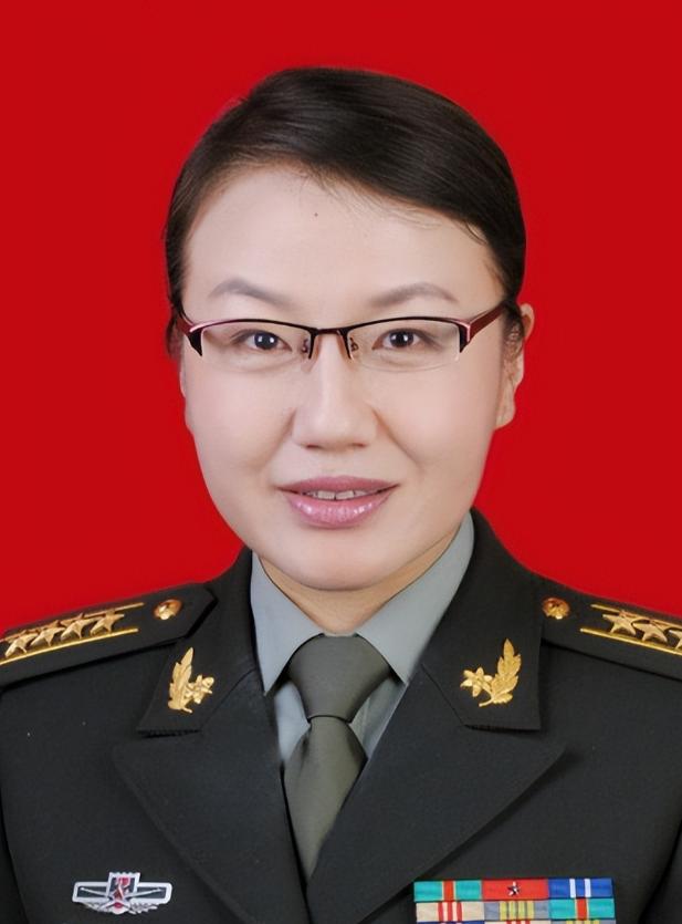 “一定是有叛徒在我们中间，不然仅仅以中国女人脑子，又怎么能这么快判断出我们的飞行