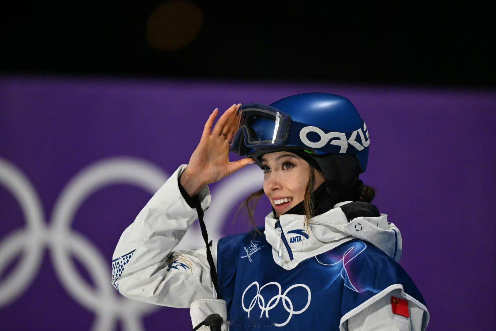 谷爱凌大跳台170.75分在米兰冬奥会自由式滑雪女子大跳台预赛中谷爱凌凭借第一跳