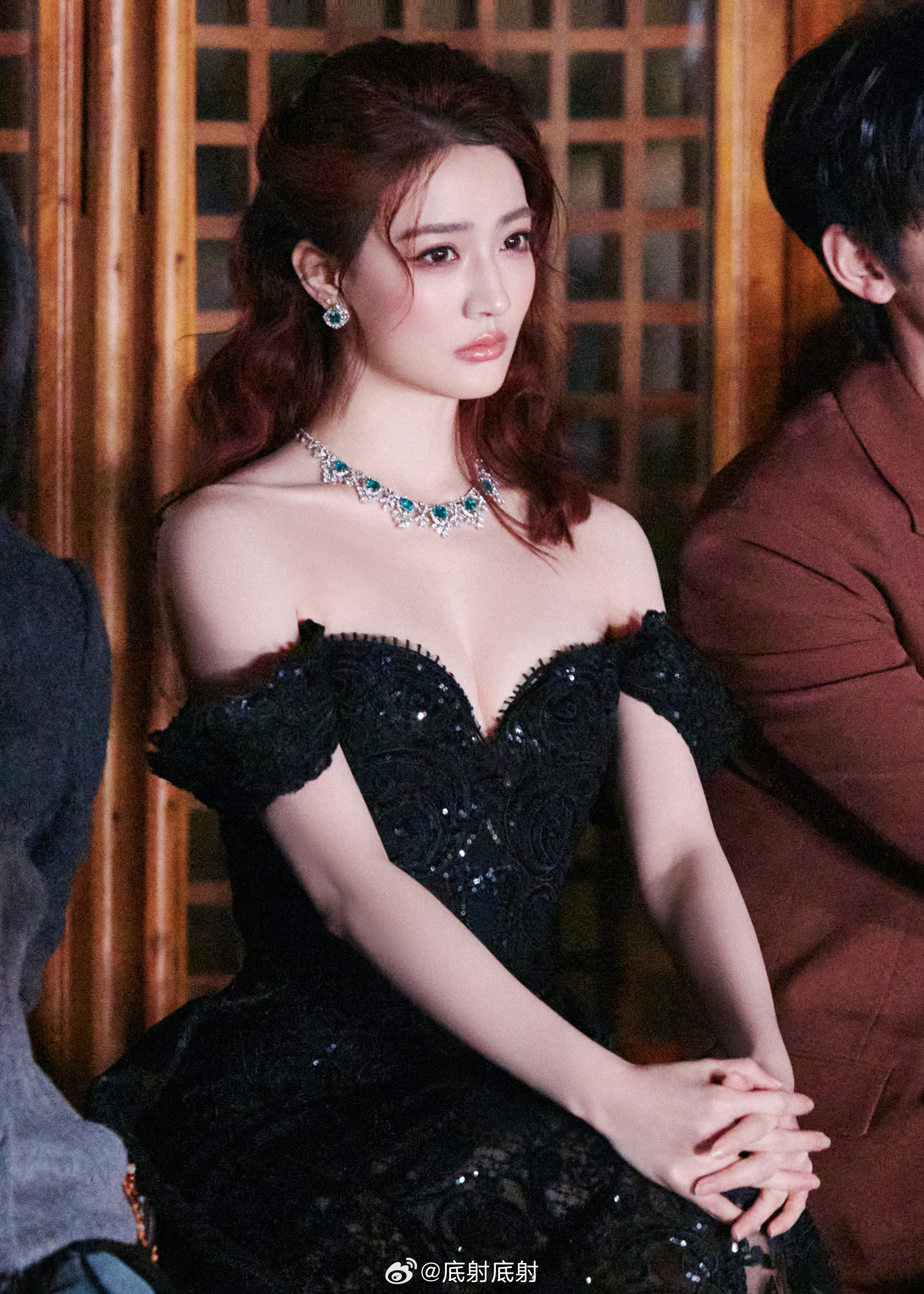 差点忘了我的极品zha汁璐璐亲妈了，绝美轮廓，把我弄干了2026年战况（总数13