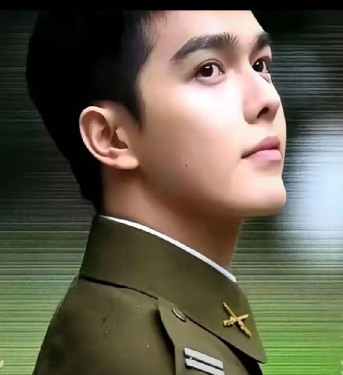 将军遗言揭开惊天谜团：
那个勤快的司机竟是致命卧底

1950年6月，
台北的清