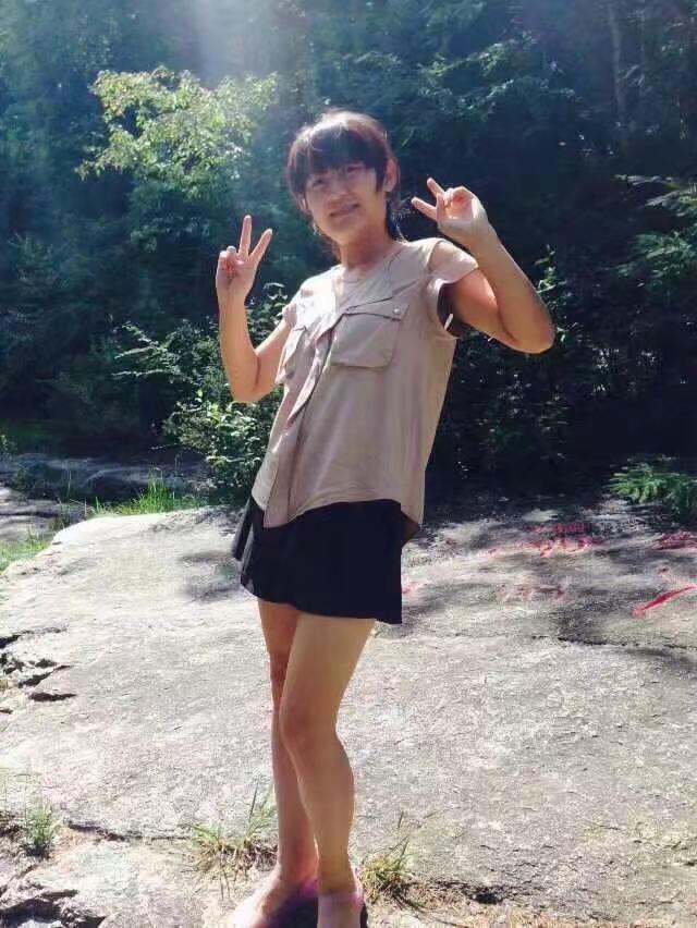 那时的瘦是真的瘦，那时的笑是真的笑，完美的笑