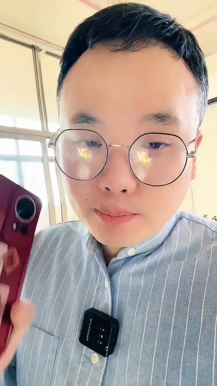 不管手机有多贵，一定要关闭这两个设置。
不管手机有多贵，一定要把这两个无赖的设置