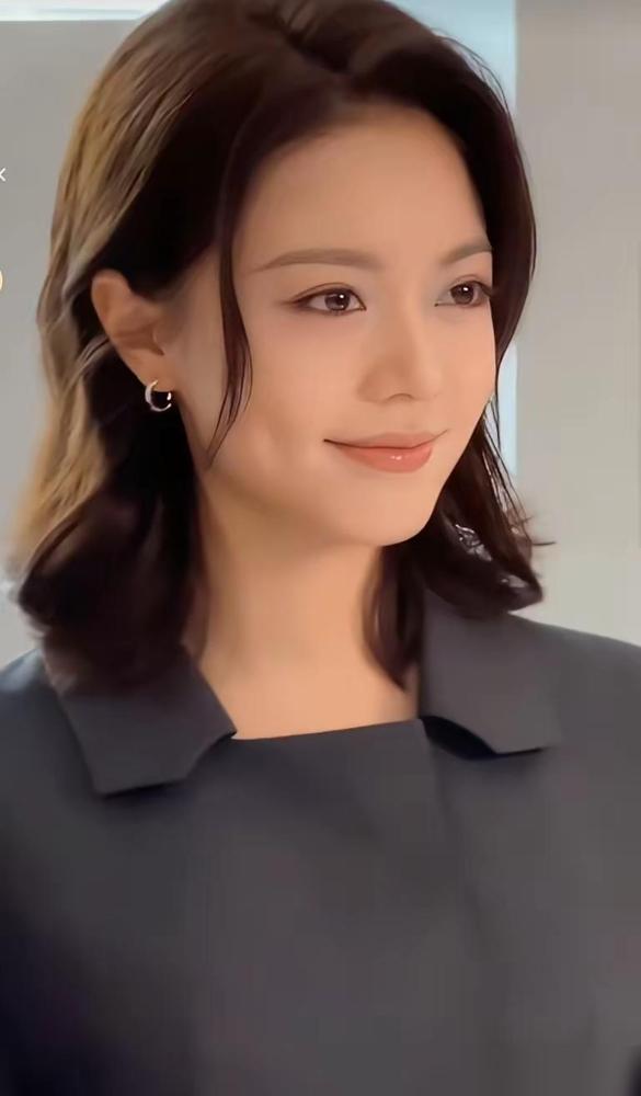 宋威龙和赵今麦一条抖音，炸出了全网CP粉。单日播放破千万，这哪是售后，简直是给观