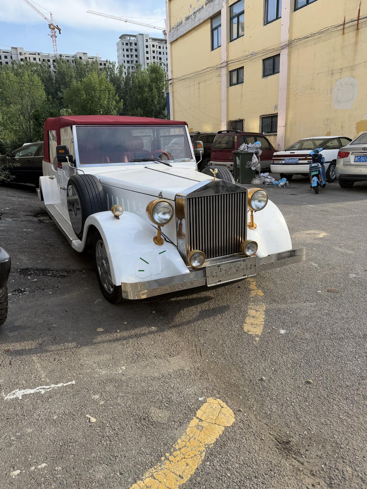 有没有人知道这是什么车？