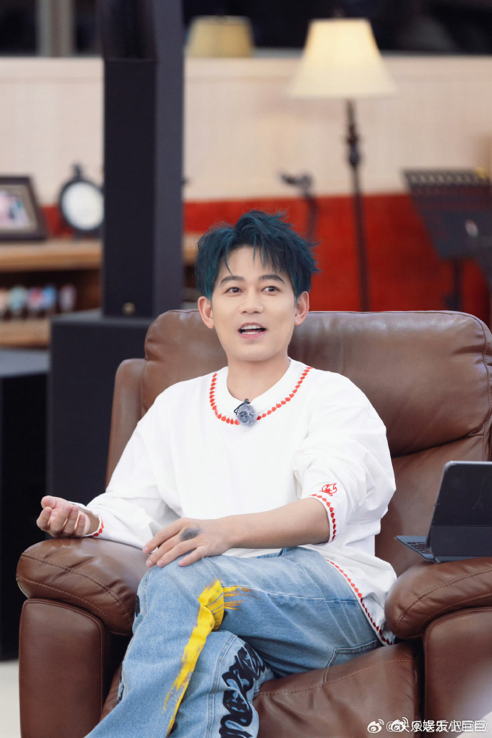 这节目组是真把观众的话当事办快乐老友记谁懂啊，快乐老友记节目组的操作太暖心了！收