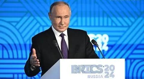 为什么中俄都不希望新加坡加入金砖国家？

俄罗斯和中国有强烈的地缘政治理由，拒绝