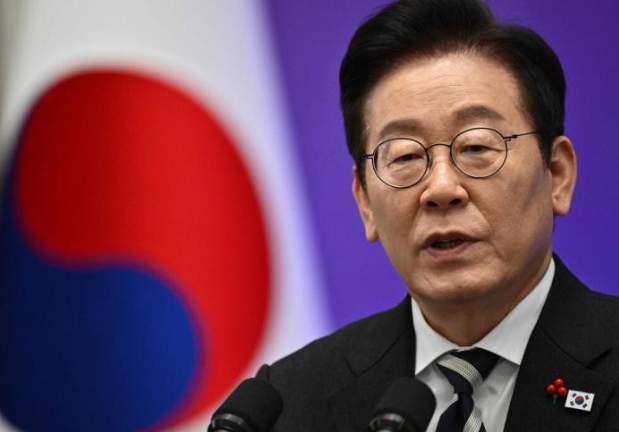 韩国总统李在明12月3日公开表示，韩国不会在高市早苗言论引起的风波中选边站队。