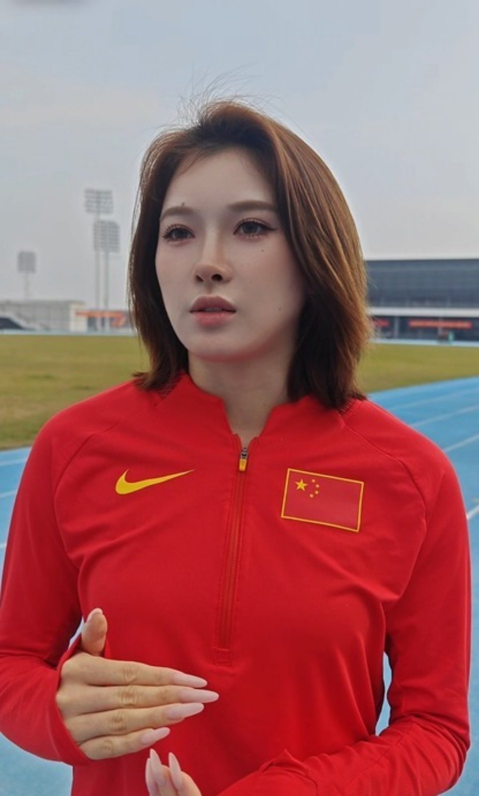 吴艳妮总结自己2025赛季 吴艳妮总结2025赛季有得有失：收获女子60米栏全国