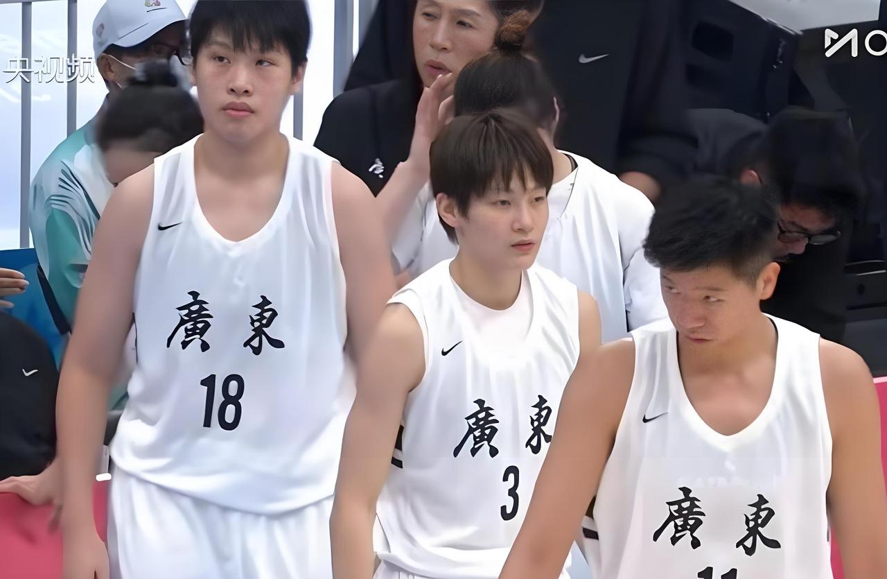 全运会女篮成年组半决赛，广东队108比40狂胜辽宁队60分，晋级决赛：
分差达到