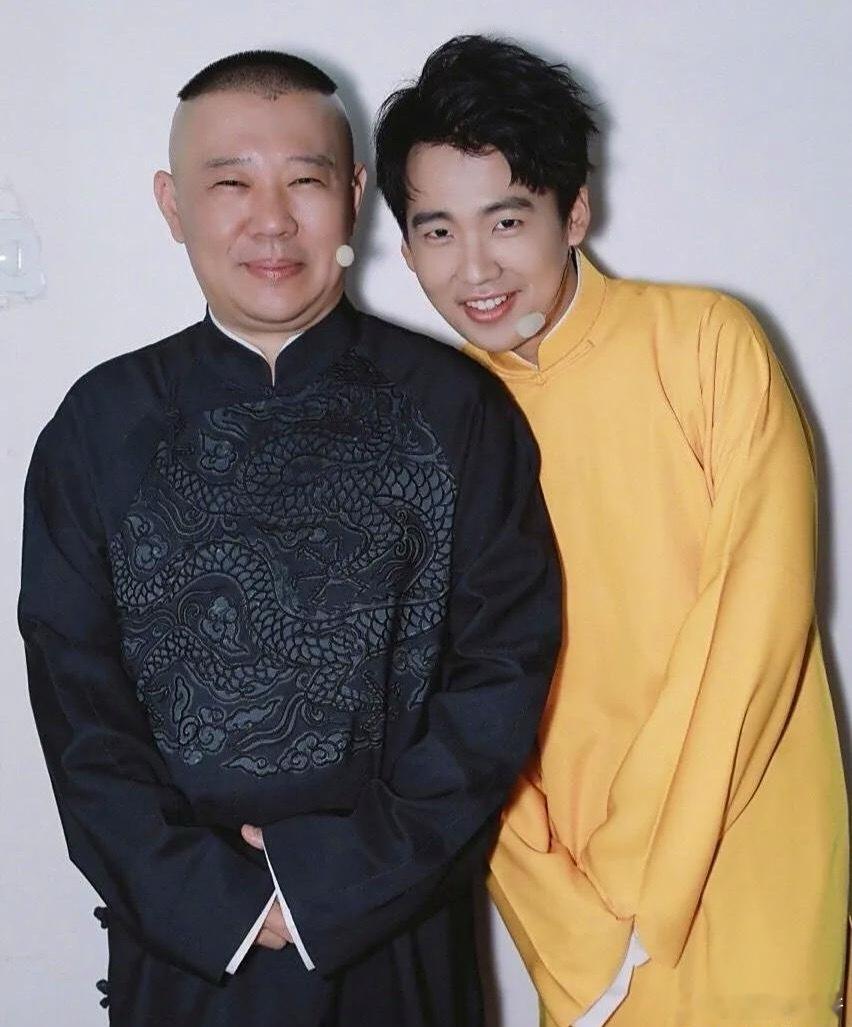 郭德纲最近接受采访，说到，如今最大的心愿就是盼着郭麒麟能够早日成家立业，早日生儿