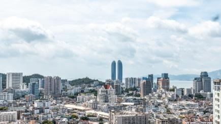 一个大专，凭什么吸引全省第二来报？今天咱们就掰开揉碎聊一聊这所学校——福建卫生职