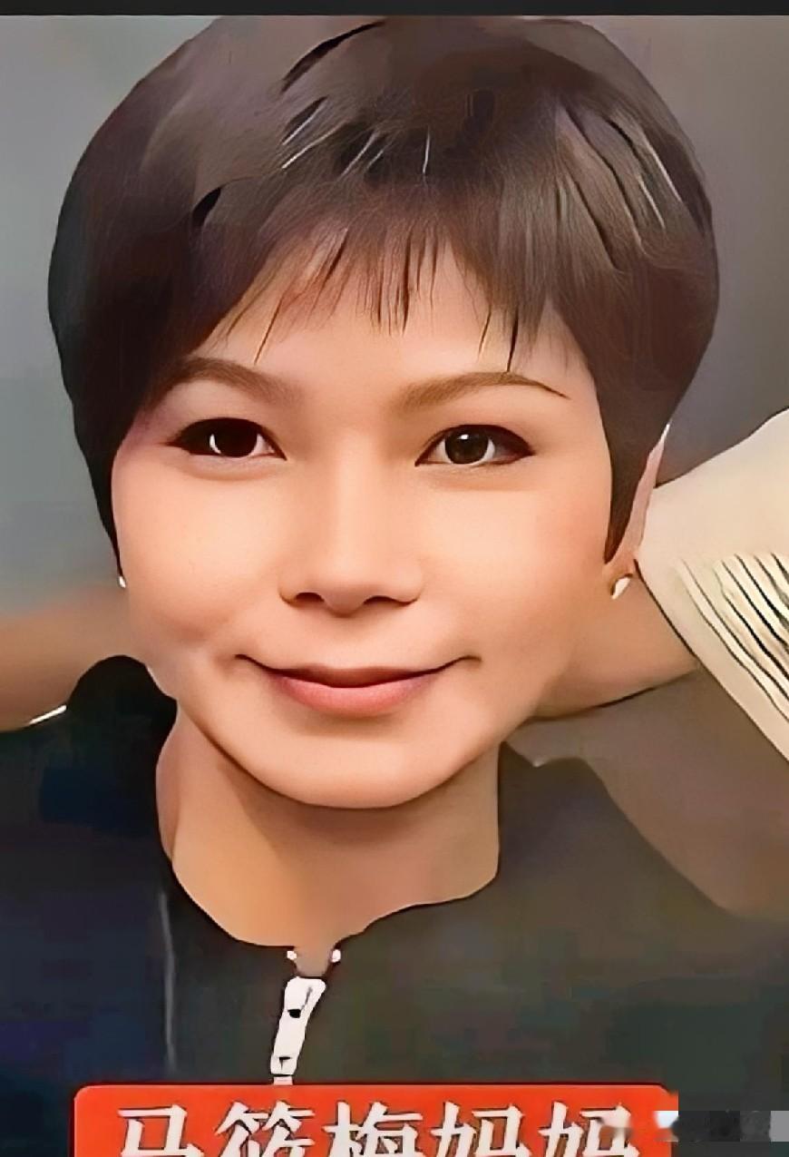 筱梅妈妈这波操作真的太暖了，直接把我感动到破防。

玥儿和箖箖去加拿大参加夏令营