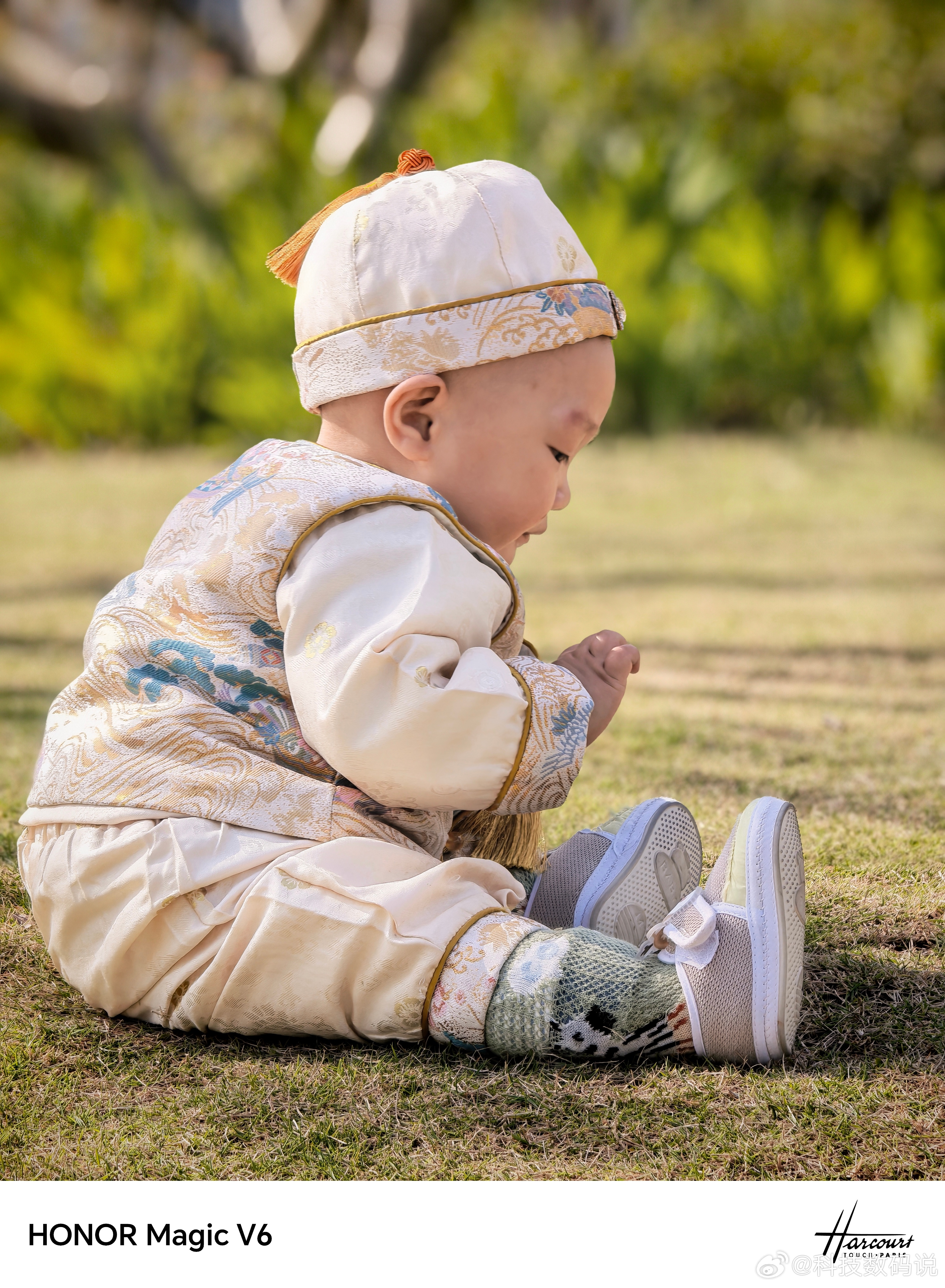 可爱的弟弟耍赖的哥哥周末的时光 