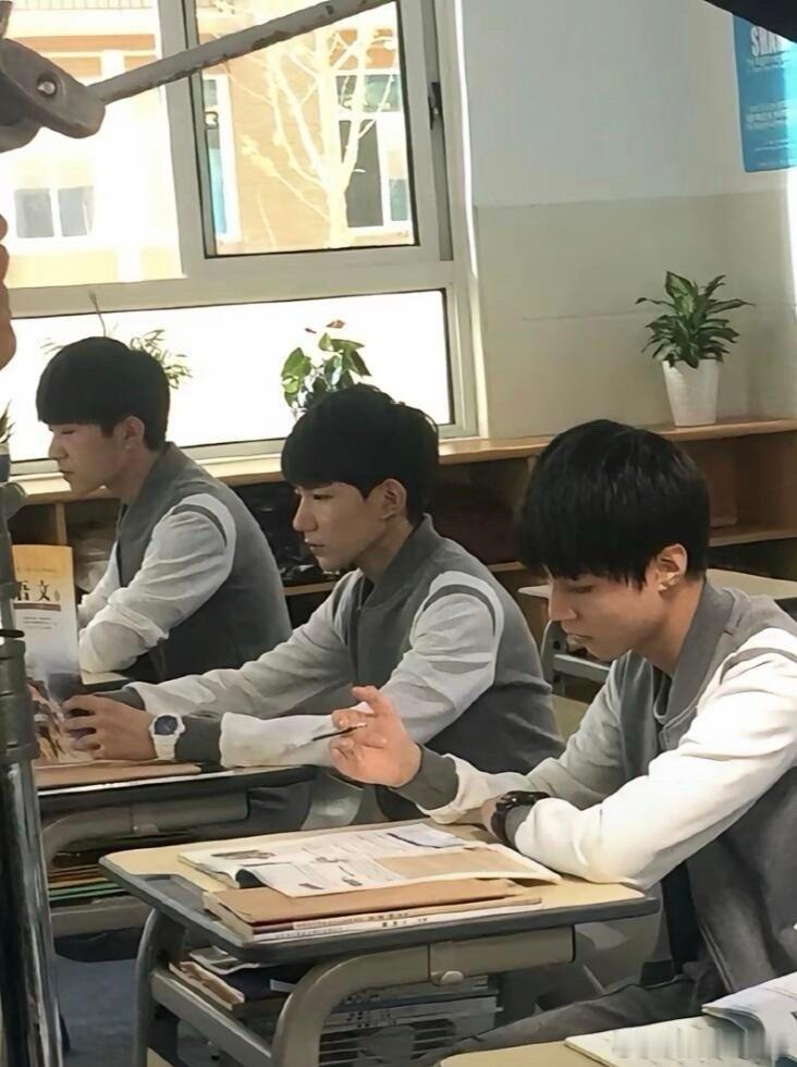 TFBOYS[超话]  怎么可能不怀念呢1⃣️“总有一天，一定能拿全国冠军的”“