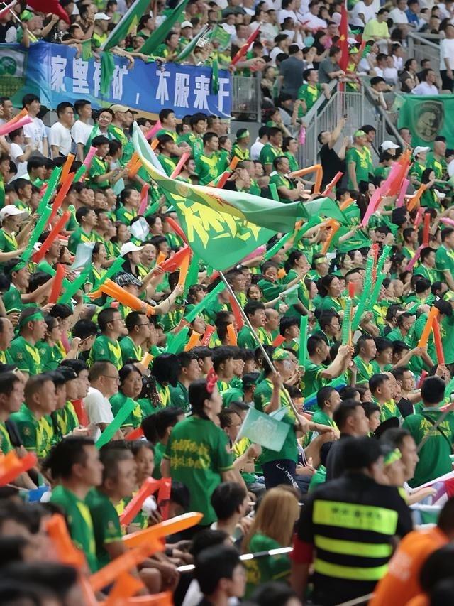 在2025年9月正式开赛的“湘超”联赛，其核心目标之一便是深度融合体育与地方文旅