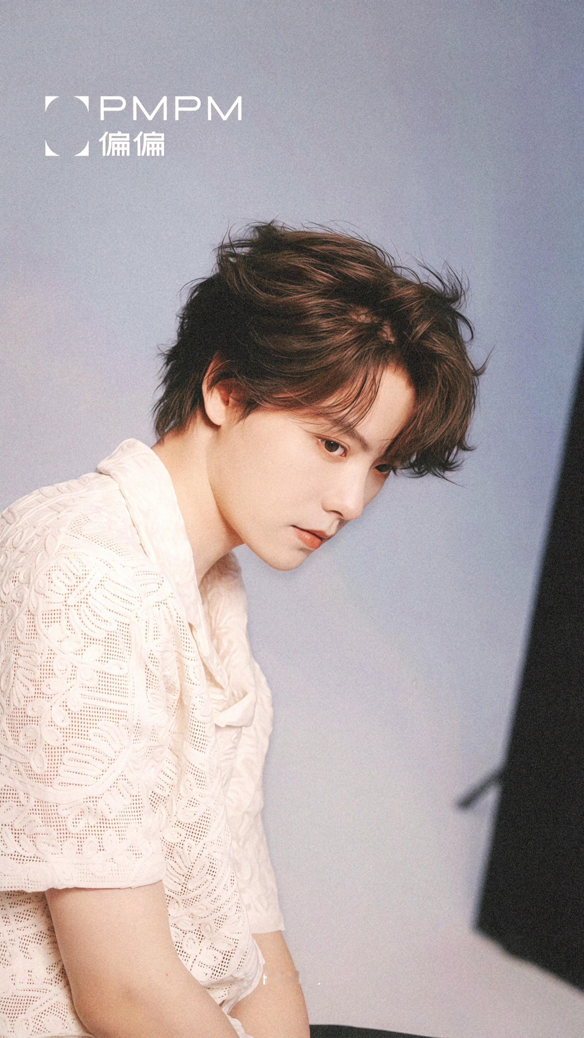 肖宇梁 超绝时尚表现力！漂亮的像仙子一样肖宇梁美得像单独开滤镜