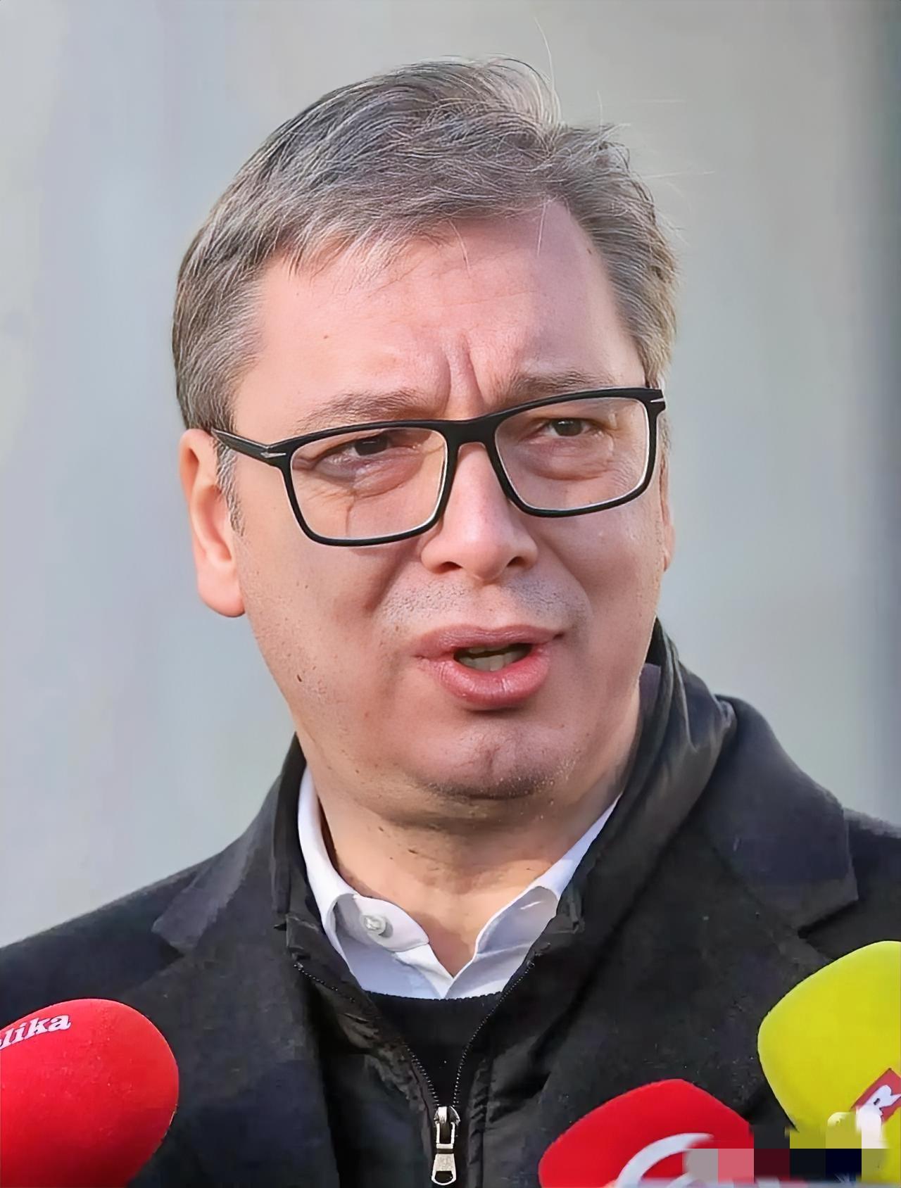 塞尔维亚总统武契奇，扔了一句实话。他说，第三次世界大战，可能已经没人能拦得住了。