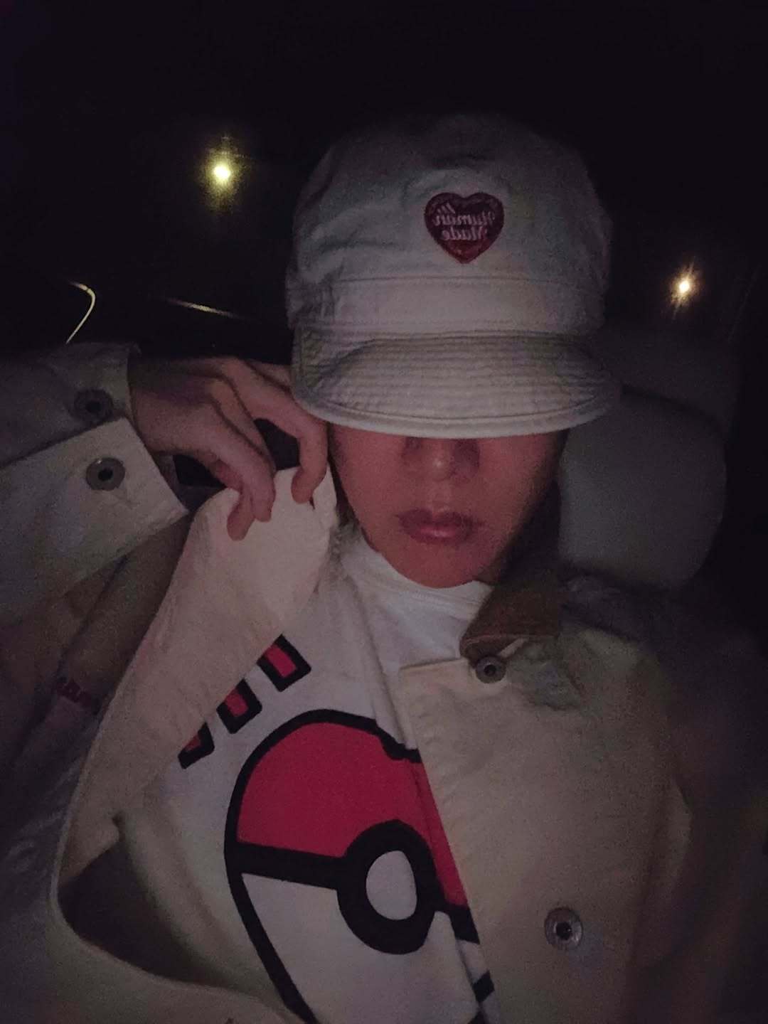 郑号锡更新Instagram 萌萌的厚比[嘻嘻] ​ ​​​