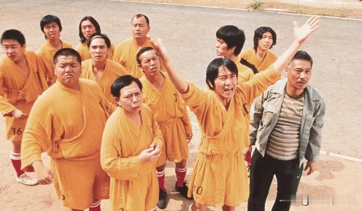 4天狂揽7亿却满屏差评，周星驰新片，到底值不值得买票观看
 
走进影院一边吐槽一