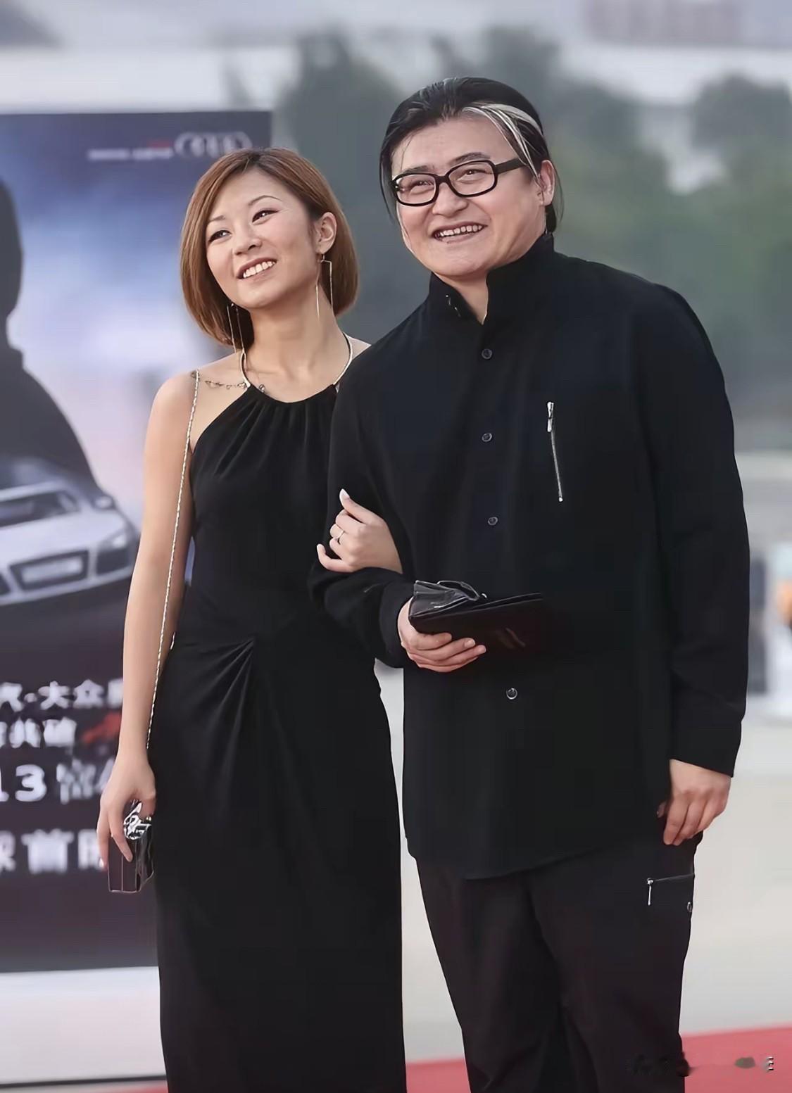 刘欢走了，最难过的除了他的妻子卢璐，还有他唯一的女儿刘一丝。

刘一丝是她的本名