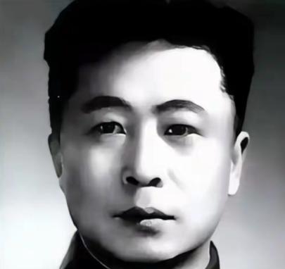 1957《林海雪原》轰动全国，罗荣桓拍板作者：召回部队，恢复军籍，上校军衔，到总