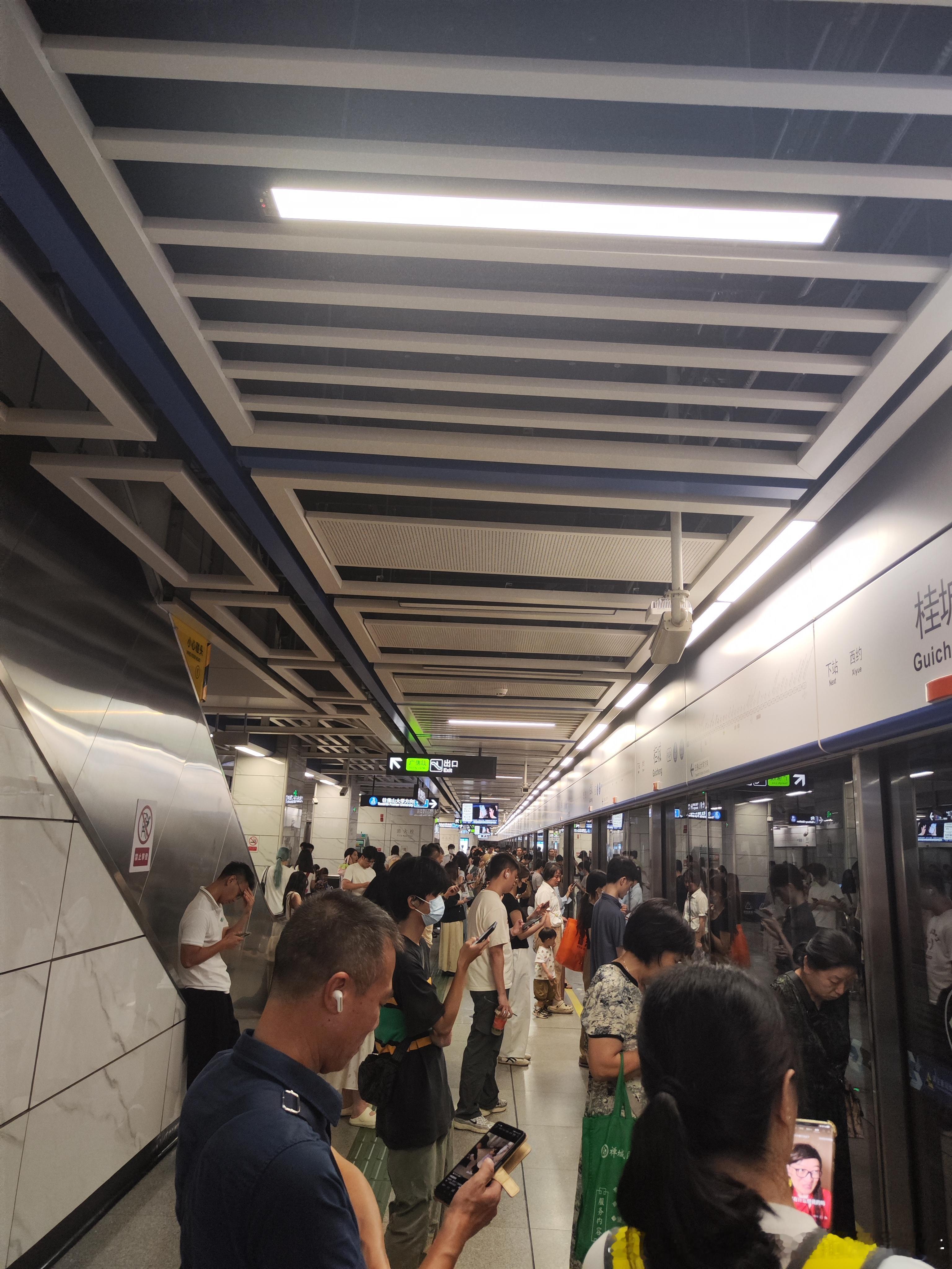 佛山地铁 网友：2026.7.10，周五，P1-2：20点35分，佛山地铁3号线