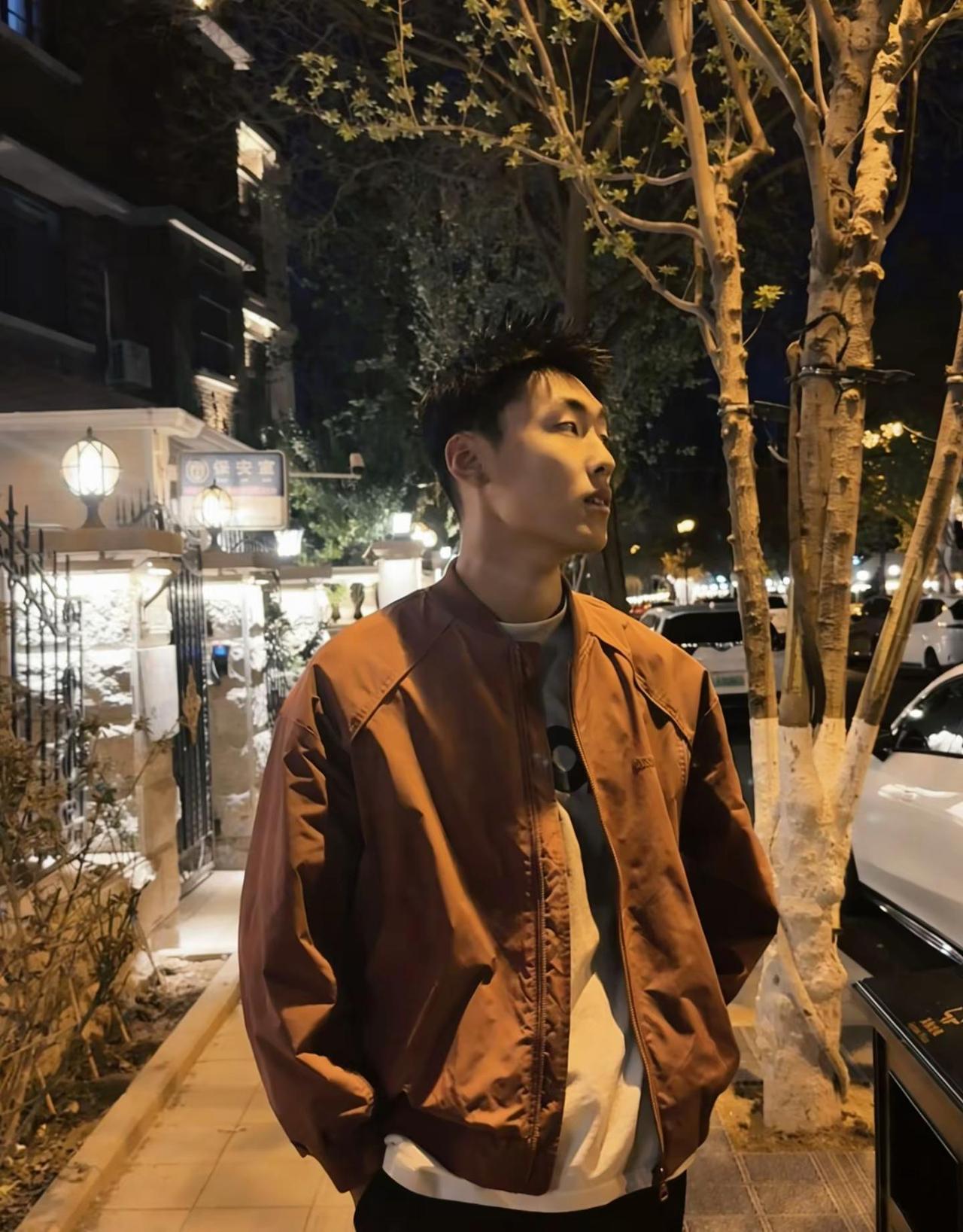 人设立起来 妹妹钓起来 忧郁装起来.