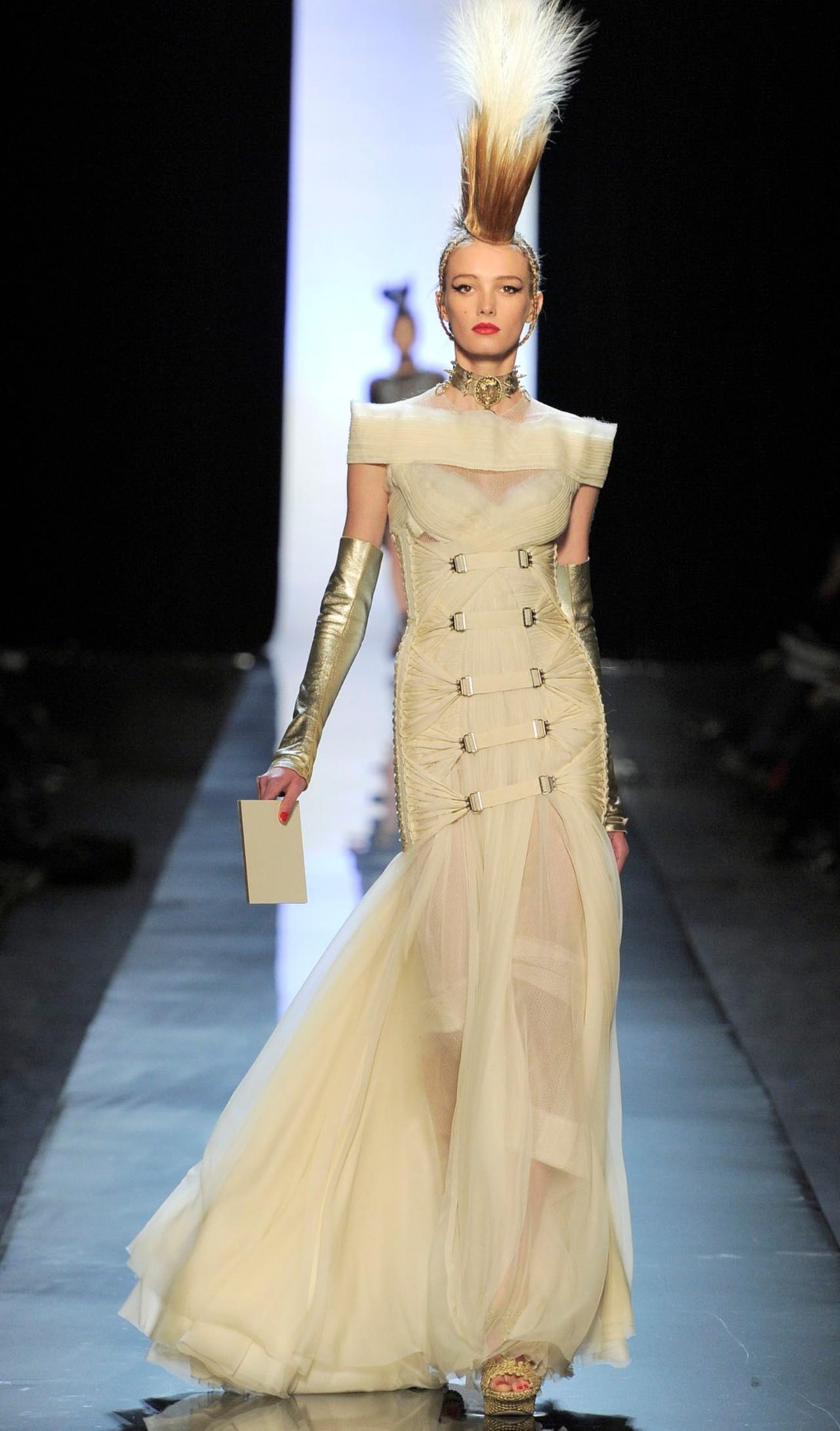 秀场回顾 | Jean Paul Gaultier2011春夏高级定制系列
经典