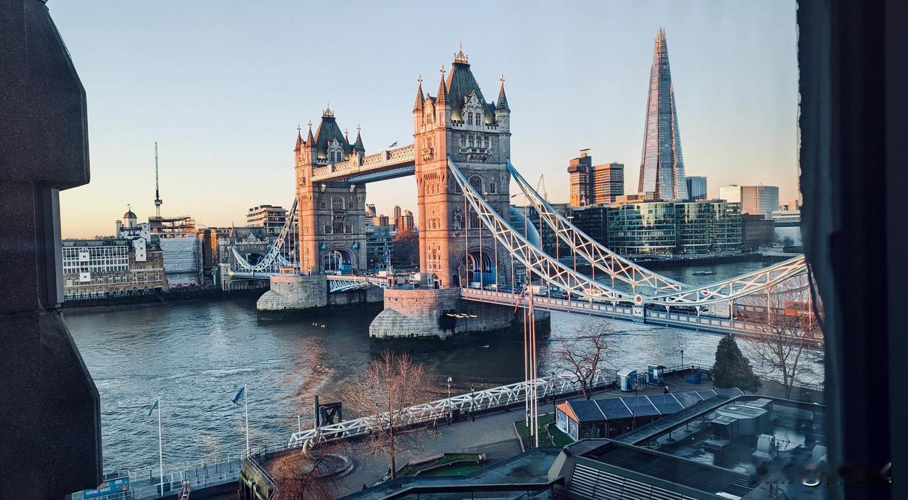 八年拉锯迎关键胜利！英国高院驳回阻挠上诉，伦敦超级使馆司法障碍扫清，美国截胡图谋