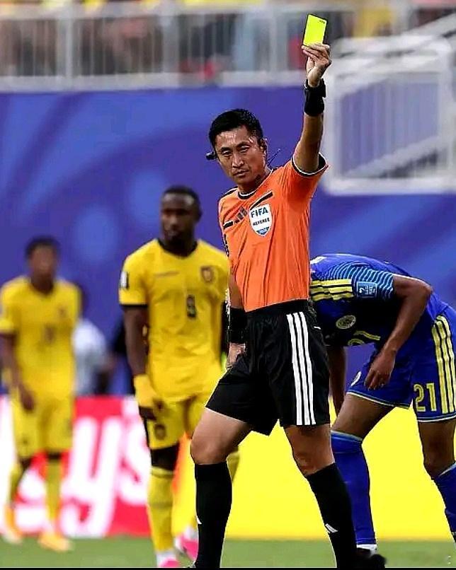 2026美加墨世界杯，厄瓜多尔队与前一场惨败的库拉索队0-0战平，马宁担任本场主