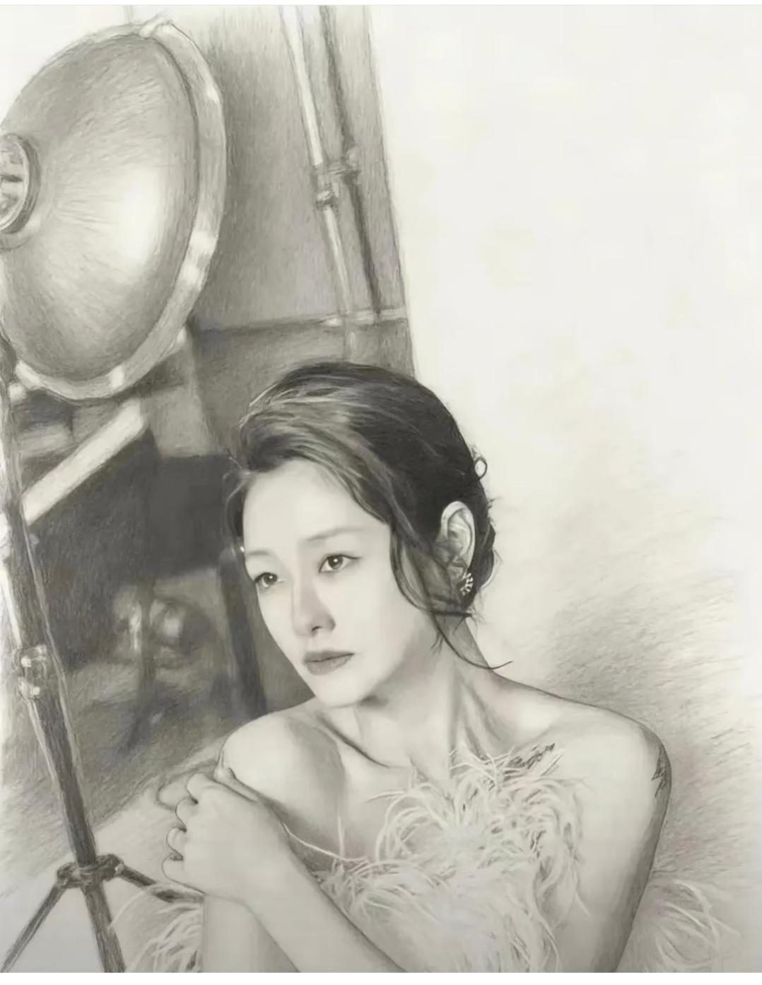 看来具光头 真的很爱她，画的可真逼真。