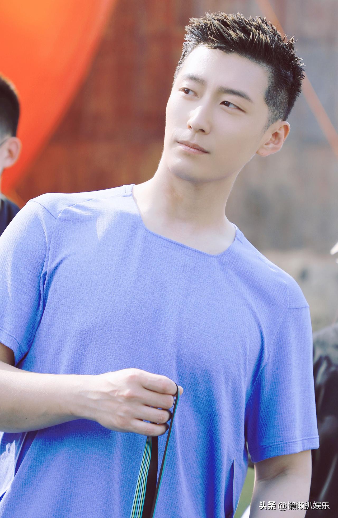 窦骁，林更新，罗云熙
三位85后男演员，同样深耕古装赛道
却走出三种完全不同的荧