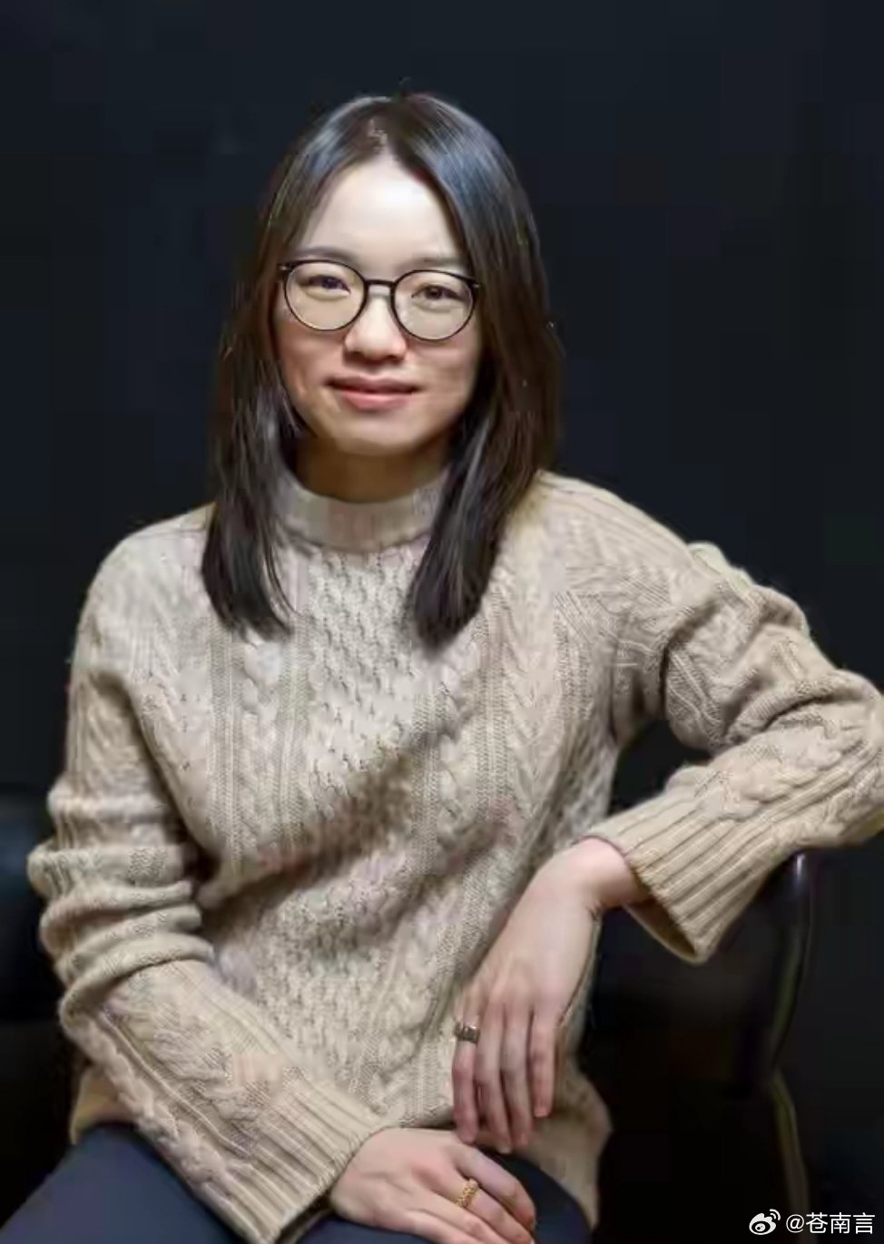 女数学家王虹才35岁出身广西普通教师家庭，16岁考入北大，从地空学院主动转入硬核