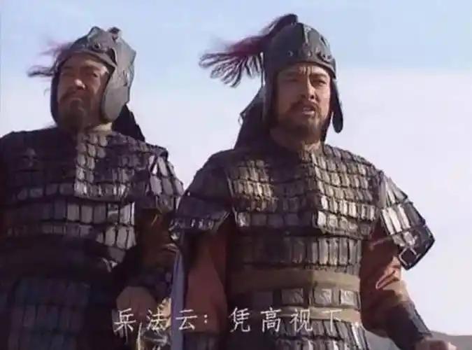 刘备是怎么看出马谡不可大用的?马谡是军事评论员，不能去领兵做城防司令，用来做战略