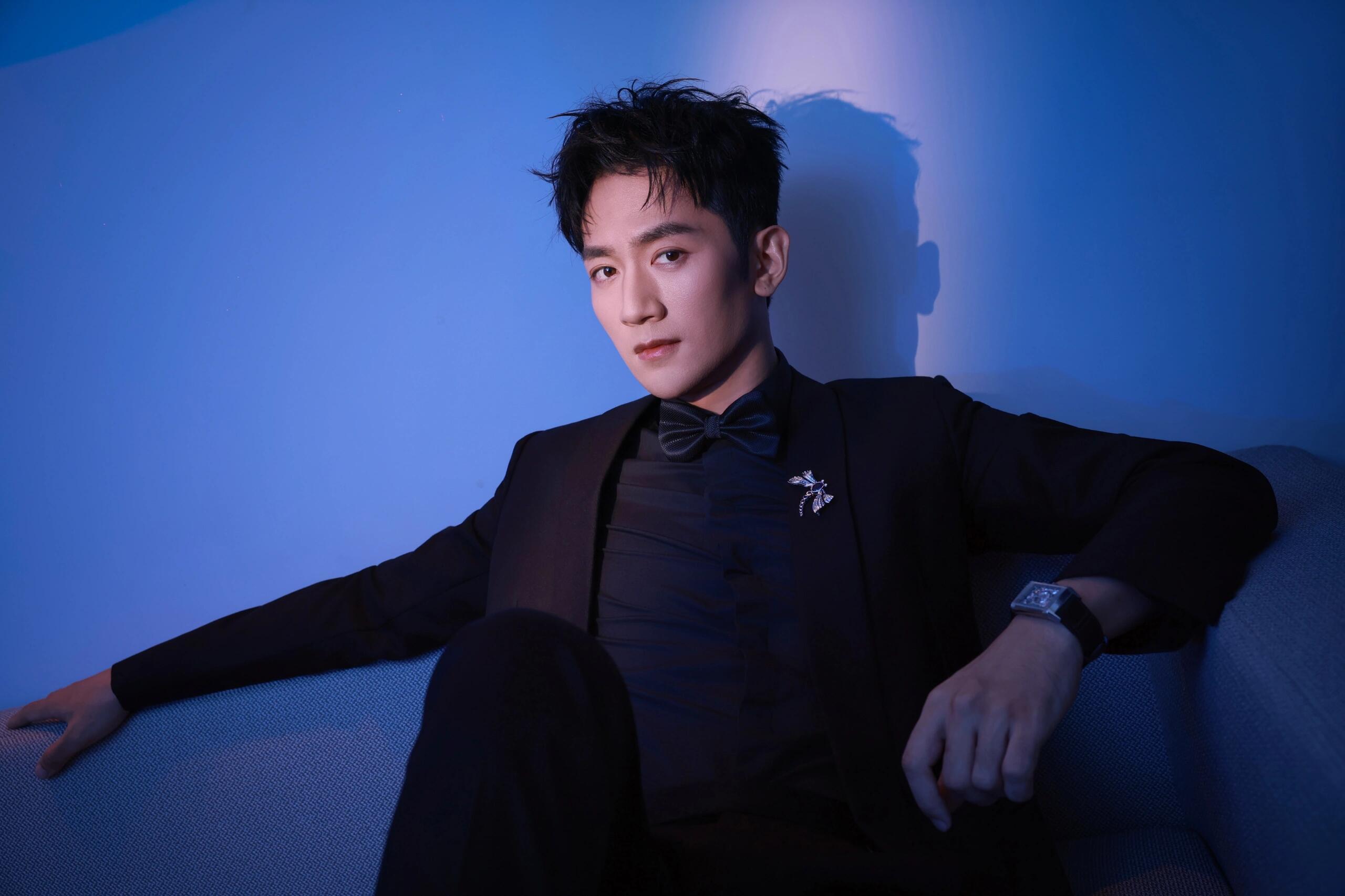 郎月婷张天阳李卿好新鲜的组合全新阵容碰撞出别样火花！《幻世》聚焦2046赛博都市