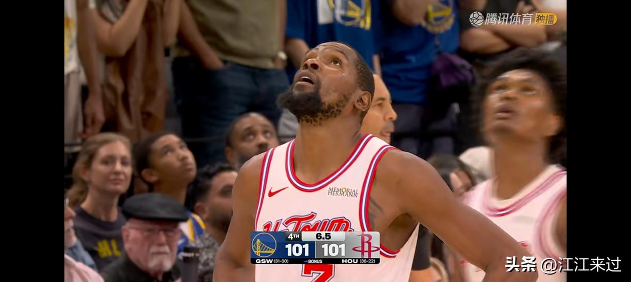 火箭谢泼德狂砍27分，申京整场梦游，但关键第四节最后，连得7分稳定局势！
将勇士